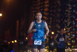 BIB: 40306
                            <button type="button" onclick="openModal(18282233)" class="btn btn-primary btn-sm float-right btn-popup" data-toggle="modal" data-target=".modal-high-quality">
                        <i class="fas fa-shopping-cart"></i> Add to Cart
                    </button>
                                            <button type="button" onclick="isThisMe(18282233, true)" class="btn btn-success btn-sm float-right btn-popup btn-isme hidden" data-toggle="tooltip" data-placement="bottom" title="นี่คือรูปของคุณใช่ไหม คลิกที่นี่เพื่อเอาเข้าอัลบั้ม">
                        <i class="fas fa-plus"></i> Add to album
                    </button>
                    <button type="button" onclick="isThisMe(18282233, false)" class="btn btn-warning btn-sm float-right btn-popup btn-isnotme hidden">
                        <i class="fas fa-ban"></i> Remove from album
                    </button>